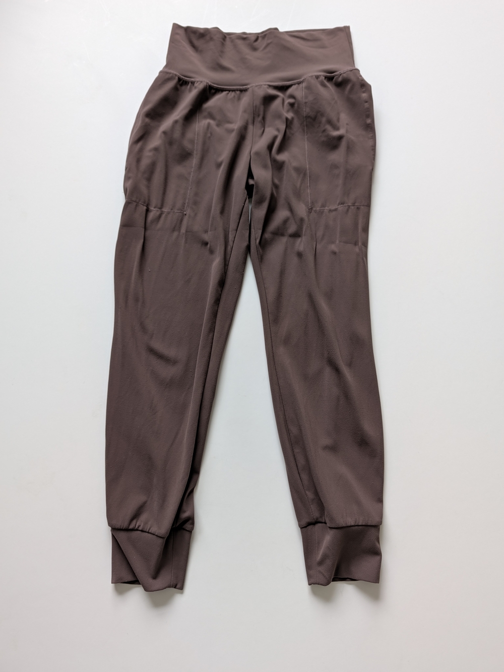 Athleta Salutation Jogger in Powervita Espresso Brown - Size XSP